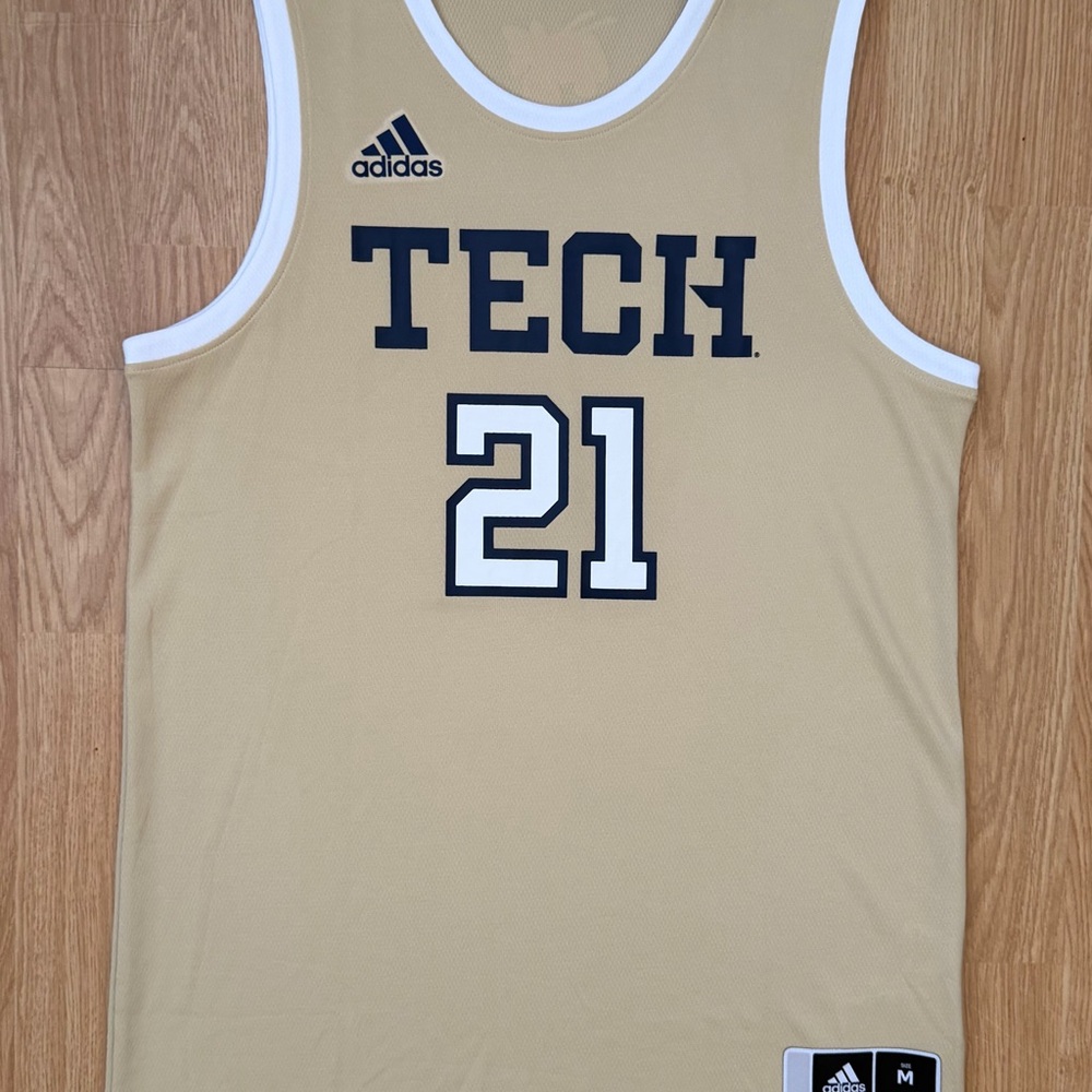 Adidas Georgia Tech Yellow Jackets Basketball Jersey #21 Men’s Medium Gold